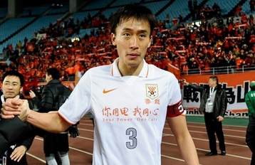 圣地亚哥教士队老将托尼·关恩初露锋芒，开启了他在国联长达二十年的打击统治