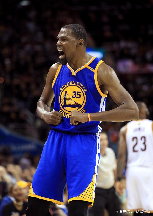 蔡依林演唱会惹争议，观众吵翻天，艺术到底该听谁的？