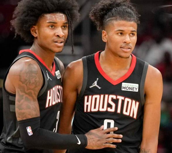 洛杉矶道奇王牌克肖在 2023 年达成了生涯第 2900 次三振，向 3000 次迈进