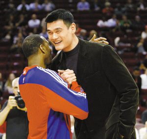 游侠晚报：《泰拉瑞亚》新版送审定档 萝莉大跳秧歌舞