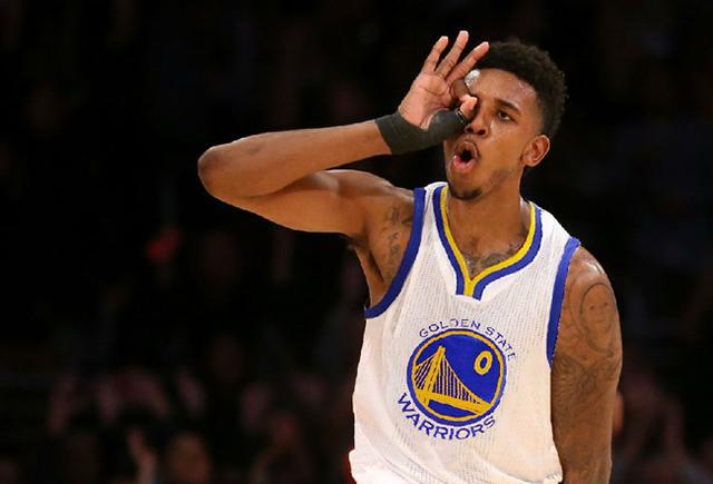 [图]卡扎伊什维利帽子戏法 泰山客场战平申花