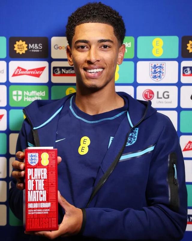 赫拉德-马丁：巴萨完全无需改变踢法，最重要的是做好压迫