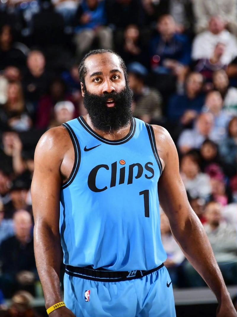 ＂短道速滑奥运冠军武大靖：转身不是落幕